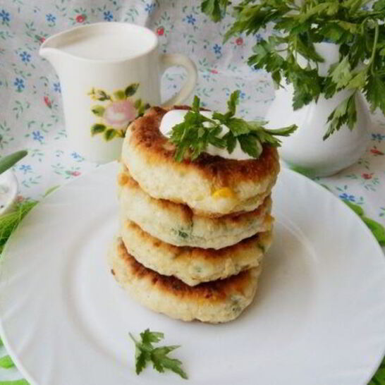 Рецепт сырники закусочные с кукурузой