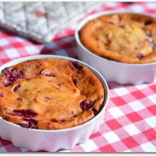 Рецепт творожник с ягодами