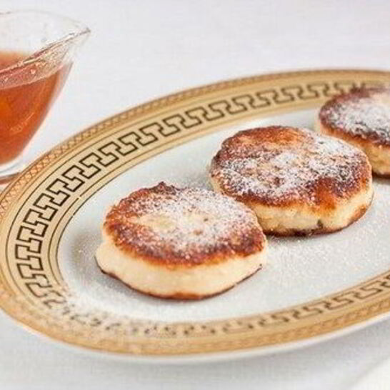 Рецепт ванильные сырники изюмом