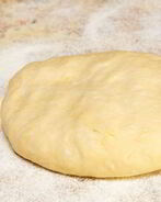 Быстрое тесто на кефире для пирожков