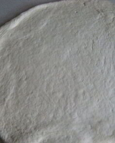 Дрожжевое тесто для рыбного пирога