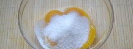 классическое бисквитное тесто. Шаг 3