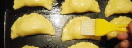 песочное тесто с творожной начинкой. Шаг 9