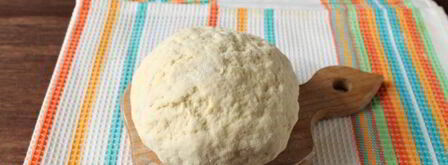 пресное тесто на кефире для пирожков. Шаг 9