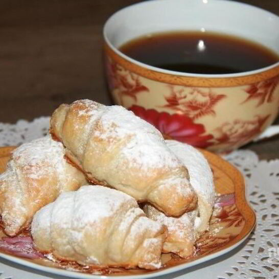 Рецепт слоеное тесто со сгущенкой