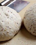 Тесто на закваске для хлеба