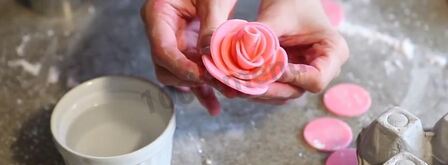 торт с цветами из мастики бисквит. Шаг 14