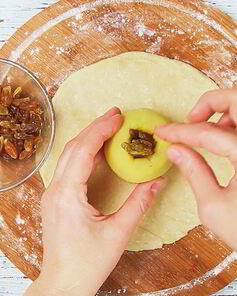 Яблоки в тесте