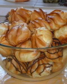 Профитроли с заварным кремом