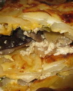 Картофельная запеканка с грибами и сыром