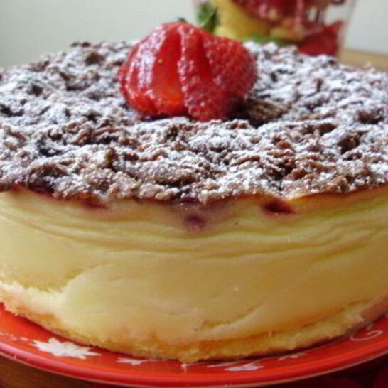 Рецепт творожная запеканка с тертым тестом и ягодами