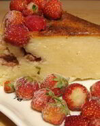 Творожная запеканка с земляникой