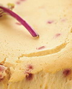 Творожная запеканка со свекольной ботвой