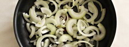 запеканка из минтая с картошкой в духовке. Шаг 3