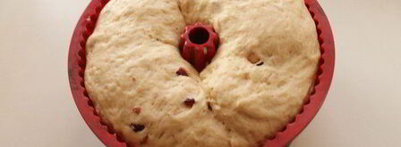 гугельхопф с джемом, миндалем и клюквой. Шаг 10