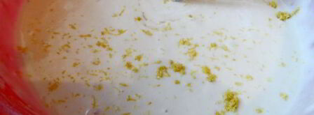 оладушки с лимонной цедрой, коньяком и черносмородиновым джемом. Шаг 2