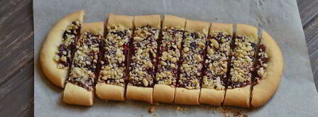 песочные полоски с джемом и орехами. Шаг 8