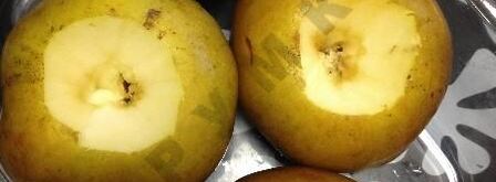 запеченные яблоки с орехами и джемом. Шаг 2