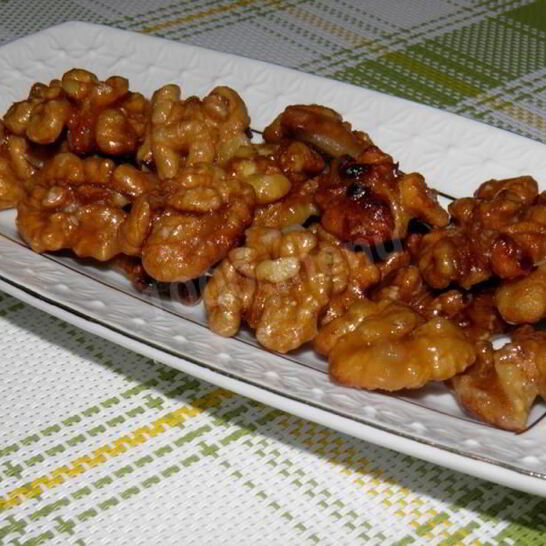 Рецепт грецкие орехи в сахаре