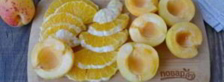 компот из абрикосов и апельсинов на зиму. Шаг 2