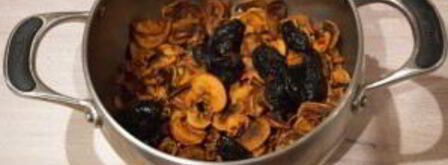 компот из чернослива и яблок. Шаг 2