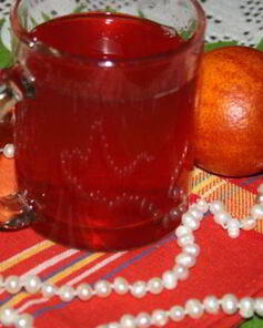 Компот-крюшон со смородиной и гибридом мандарина с гранатом