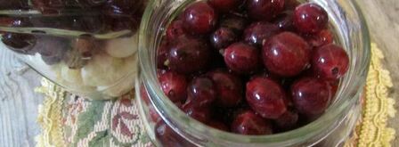 чеснок маринованный с крыжовником. Шаг 4