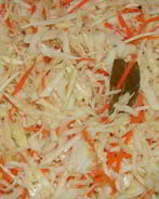 Маринованная капуста с хреном