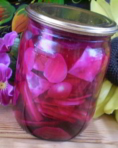 Маринованная капуста со свеклой