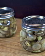 Маринованные грибы