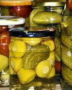 Маринованные огурцы с патиссонами