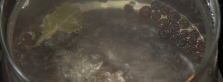 маринованные подосиновики с можжевельником. Шаг 2