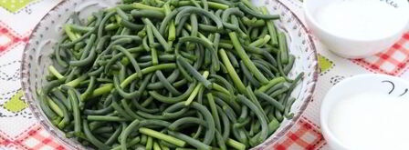 маринованные стрелки чеснока на зиму без стерилизации. Шаг 4