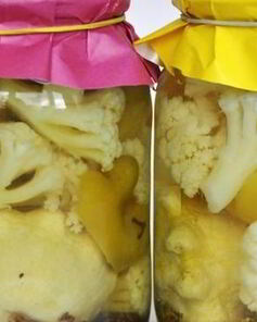 Маринованые патиссоны с капустой