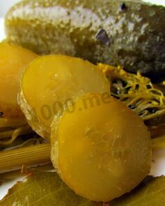 Огурцы квашеные в банках на зиму