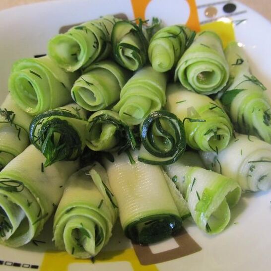 Рецепт быстрые малосольные кабачки