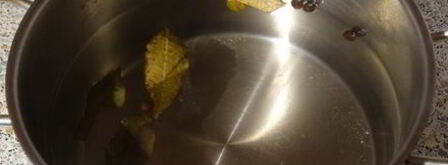 малосольные помидоры с зеленью. Шаг 2