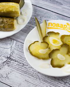 Огурцы консервированные малосольные