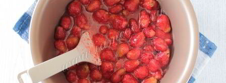 клубничное варенье в мультиварке. Шаг 6