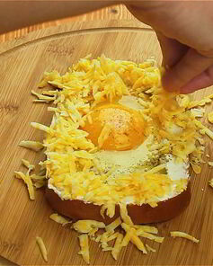 Бутерброд с яйцом