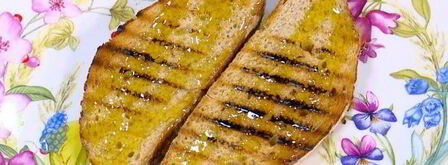 бутерброды с сельдью, яблоком и яйцом пашот. Шаг 2