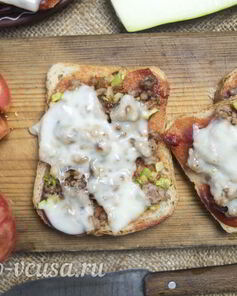 Горячие бутерброды с фаршем