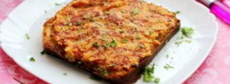 горячие бутерброды с колбасой и сыром. Шаг 5