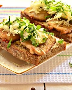 Горячие бутерброды со свининой