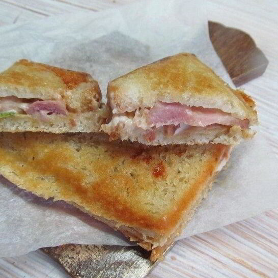 Рецепт горячие бутерброды в бутерброднице