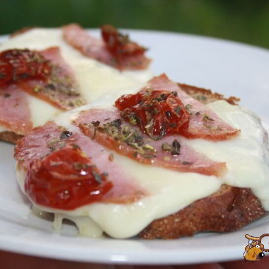 Рецепт горячие бутерброды в средиземноморском стиле