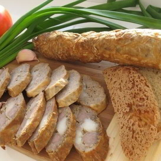 Рецепт домашняя колбаса в свиной сетке