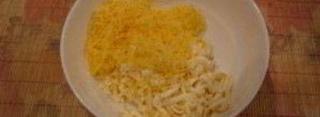 еврейская закуска из сыра. Шаг 2