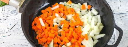 фаршированные перцы в томатном соусе. Шаг 6