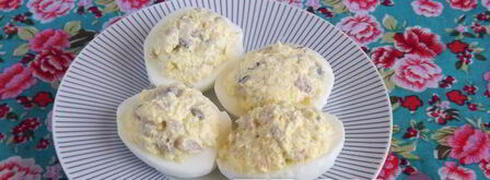 яйца, фаршированные сельдью. Шаг 4